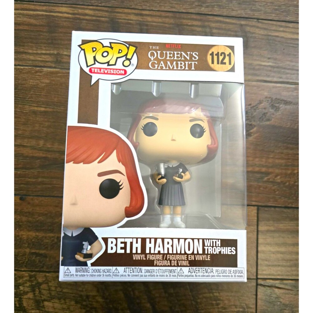 Funko Pop! Television: The Queen's Gambit Beth Harmon w/ Trophies #1121